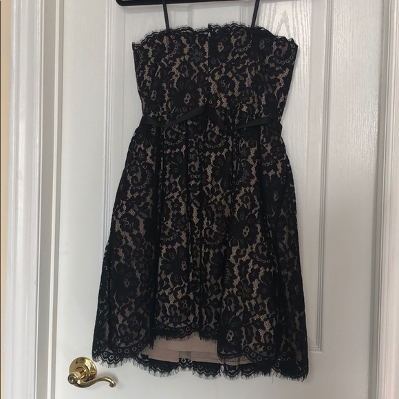 Robert Rodriguez Lace Dress - Picture 2 of 4